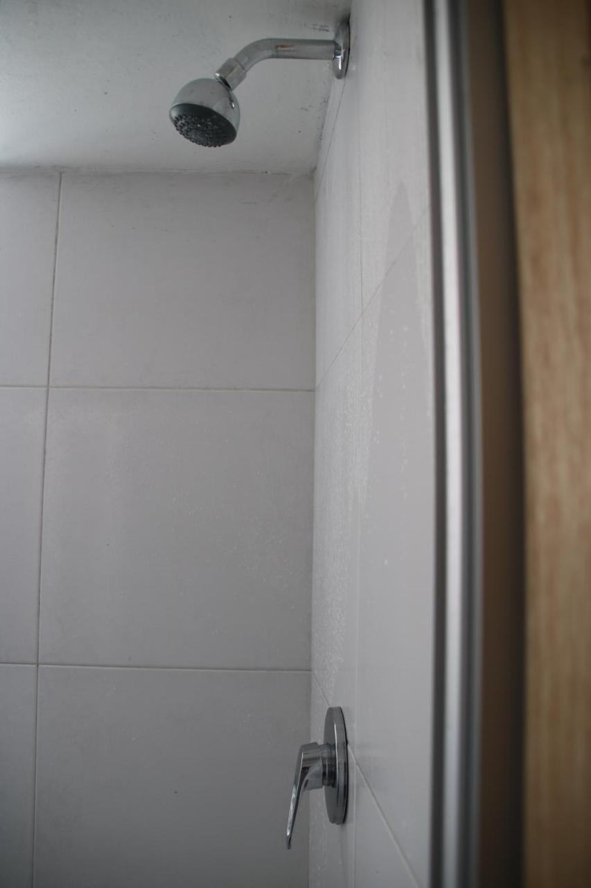 Hospedaje Los Ponchos โอตาวาโล ภายนอก รูปภาพ